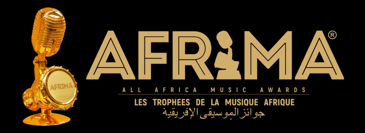 Image de Musique/Radio. La cérémonie de remise des prix "Afrima" de la musique africaine est organisée pour la première fois en Afrique francophone. Pour cette huitième édition qui se tiendra à Dakar, six artistes sénégalais sont nominés différentes catégories. Les chanteurs sénégalais Djibril Ba, alias Jeeba, Viviane Chidid, Sidy Diop, Dip Doundou Guiss, Wally Seck et Bass Thioung ont été nominés dans différentes catégories pour la remise des "All Africa Music Awards", appelés aussi "Afrima" et prévus à Dakar du jeudi 12 au dimanche 15 janvier, a appris l’APS des organisateurs, vendredi. Sidy Diop a été sélectionné pour le prix de l’"Auteur compositeur de l’année", pour son morceau "Ngalam". Sidy Diop - Ngalam (Audio Clip Officiel) Djibril Ba, dit Jeeba, a été nominé dans la catégorie "L’artiste le plus prometteur de l’année". Il doit cette sélection à son célèbre tube "Lamou seff". Jeeba - Lamou Saff (Clip Officiel) Les chanteurs Wally Seck et Viviane Chidid, en featuring pour le tube "Reugine tass", ont été nominés dans la section "Meilleur duo ou groupe de musique contemporaine africaine". Wally B. Seck feat. Viviane - Reuguine Tass Le rappeur Dip Doundou Guiss figure parmi les nominés du prix du "Meilleur rappeur et parolier africain de l’année", pour le morceau "Califat", qu’il a chanté en compagnie de Bass Thioung, également sélectionné pour la distinction. DIP DOUNDOU GUISS - CALIFAT Près de 400 artistes ont été nominés pour disputer les prix "Afrima". Ils viendront de plusieurs pays d’Afrique. Le chanteur nigérian Burna Boy, classé récemment 197e de la liste des 200 plus grands chanteurs de tous les temps par le magazine américain "Rolling stone", en fait partie. Dans la sélection figurent le Franco-Congolais Dadju, son frère Fally Ipupa, et les artistes maliens Oumou Sangaré et Sidiki Diabaté. Selon les organisateurs de la compétition musicale, les lauréats recevront leur récompense lors d’une cérémonie prévue au Dakar Arena de Diamdiadio, à une trentaine de kilomètres à l’est de Dakar, dimanche 15 janvier. "Ils reçoivent un trophée plaqué or de 23,9 carats, qui mélange des éléments traditionnels et contemporains de la musique - le djembé, tambour africain, et un microphone", explique le site Internet dédié à l’événement. Les promoteurs des "All Africa Music Awards" estiment que la fusion de ces deux instruments de musique reflète l'objectif de "combler le fossé entre les formes musicales classiques et contemporaines de l'Afrique". Au total, une quarantaine de prix dédiés à différents genres musicaux et expressions créatives seront attribués. "Afrima" va aussi décerner des prix honorifiques à deux musiciens sénégalais de renommée internationale, Youssou N’Dour et Baaba Maal, des "légendes" de la musique africaine. "C’est un honneur spécial fait à un vétéran de la musique africaine dont la personnalité et l'art musical ont énormément contribué à l'avancement des secteurs de la musique et de la création du continent. Ce célèbre vétéran, à travers sa carrière professionnelle, a apporté une perception internationale positive du patrimoine et de l'art africains", expliquent les promoteurs des "All Africa Music Awards". La cérémonie de remise des prix "Afrima" de la musique africaine est organisée pour la première fois en Afrique francophone. Elle se tient annuellement depuis 2014, avec le soutien de la Commission de l’Union africaine. L’Etat du Sénégal soutient la huitième édition.